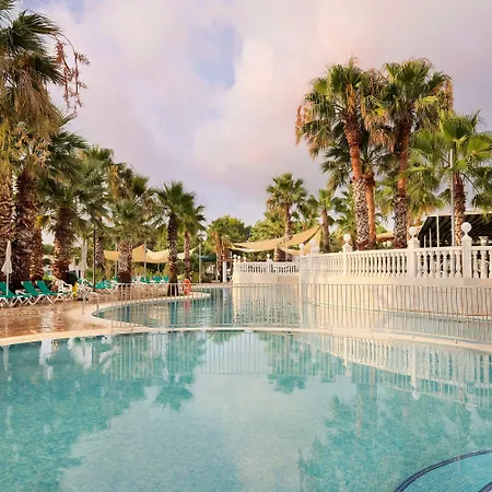 Marina Parc By Llum Arenal d'en Castell