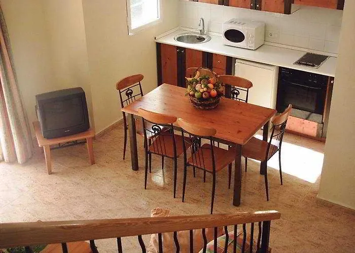 Marina Parc By Mij 4* ארנל ד'אן קסטל