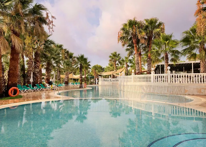 Marina Parc By Mij Arenal d'en Castell